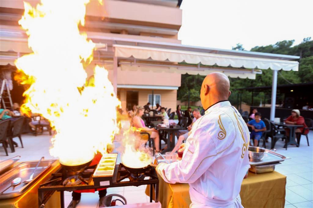 Seaden Sea Planet Resort & Spa